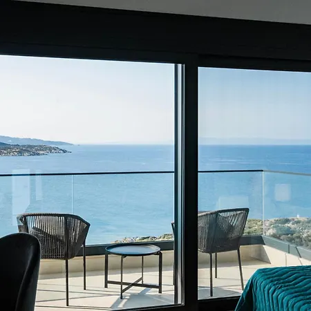 Alexandria Seaside Luxury In Kriaritsi