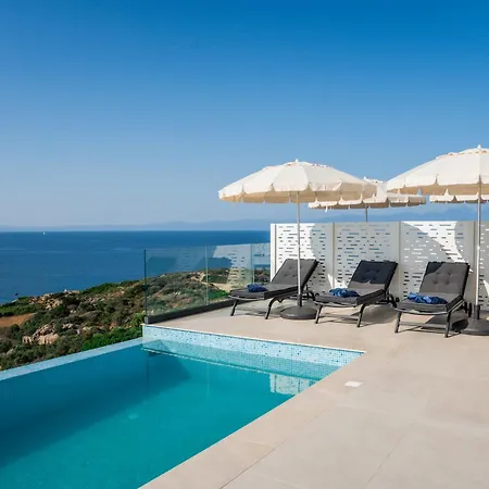 Alexandria Seaside Luxury In Kriaritsi Villa *
