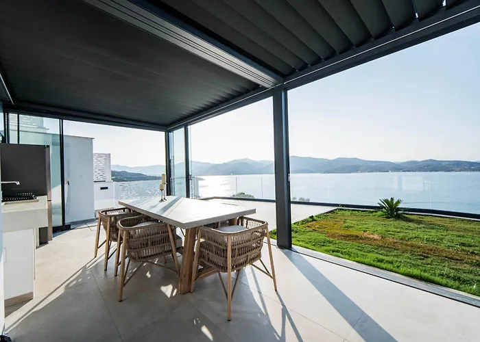 Alexandria Seaside Luxury In Kriaritsi Villa Sykia Chalkidikis